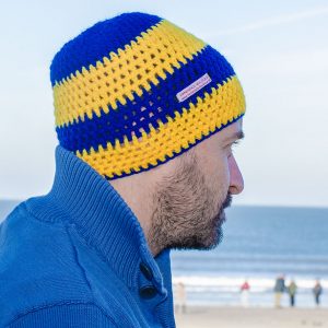 Blau-Gelb-Mütze